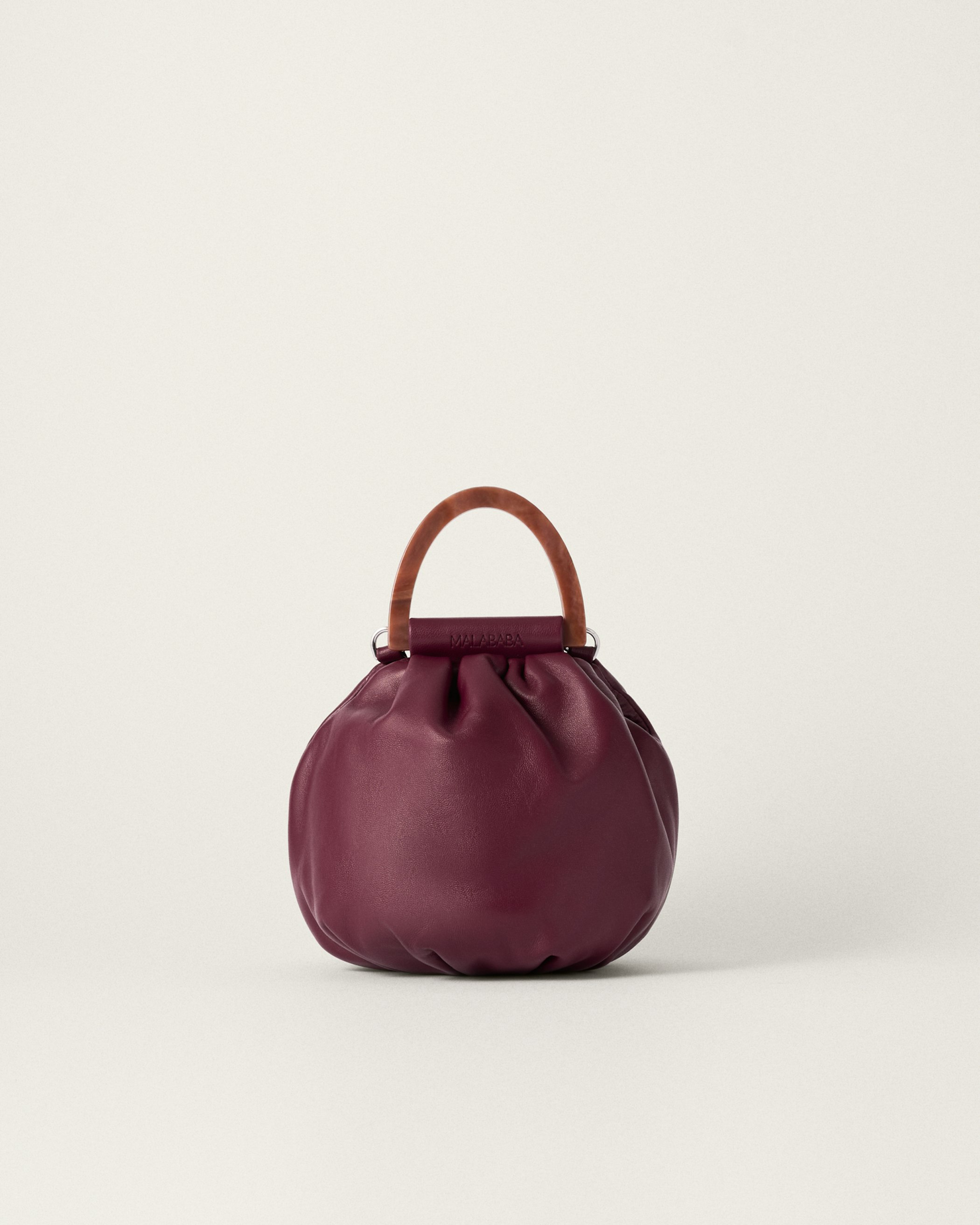 Bolita Caramelo  first