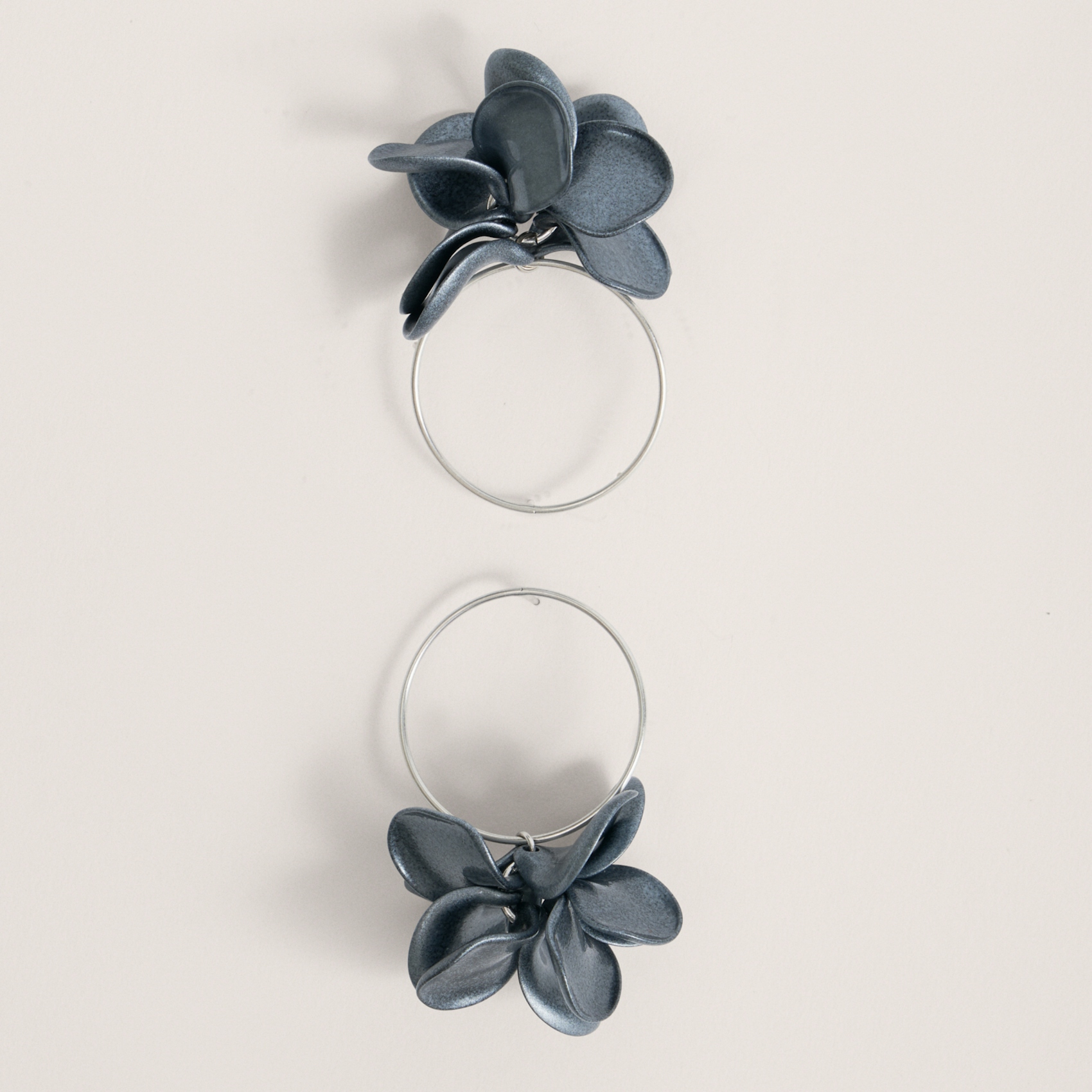 Petalos plata  second