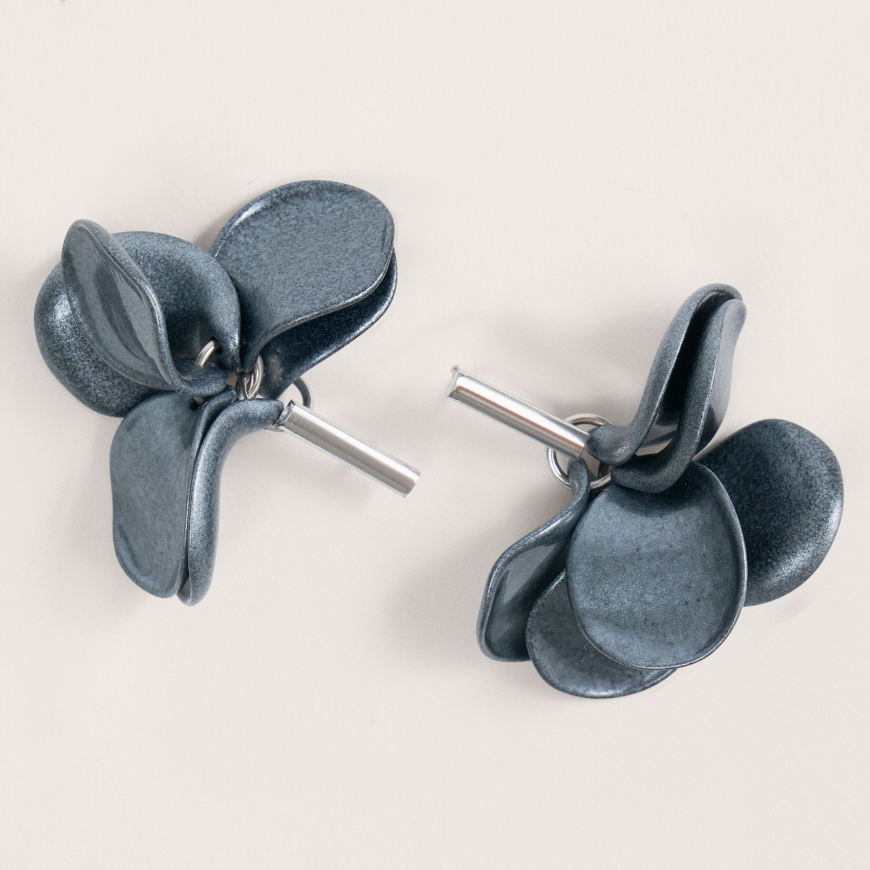 Petalos plata  second