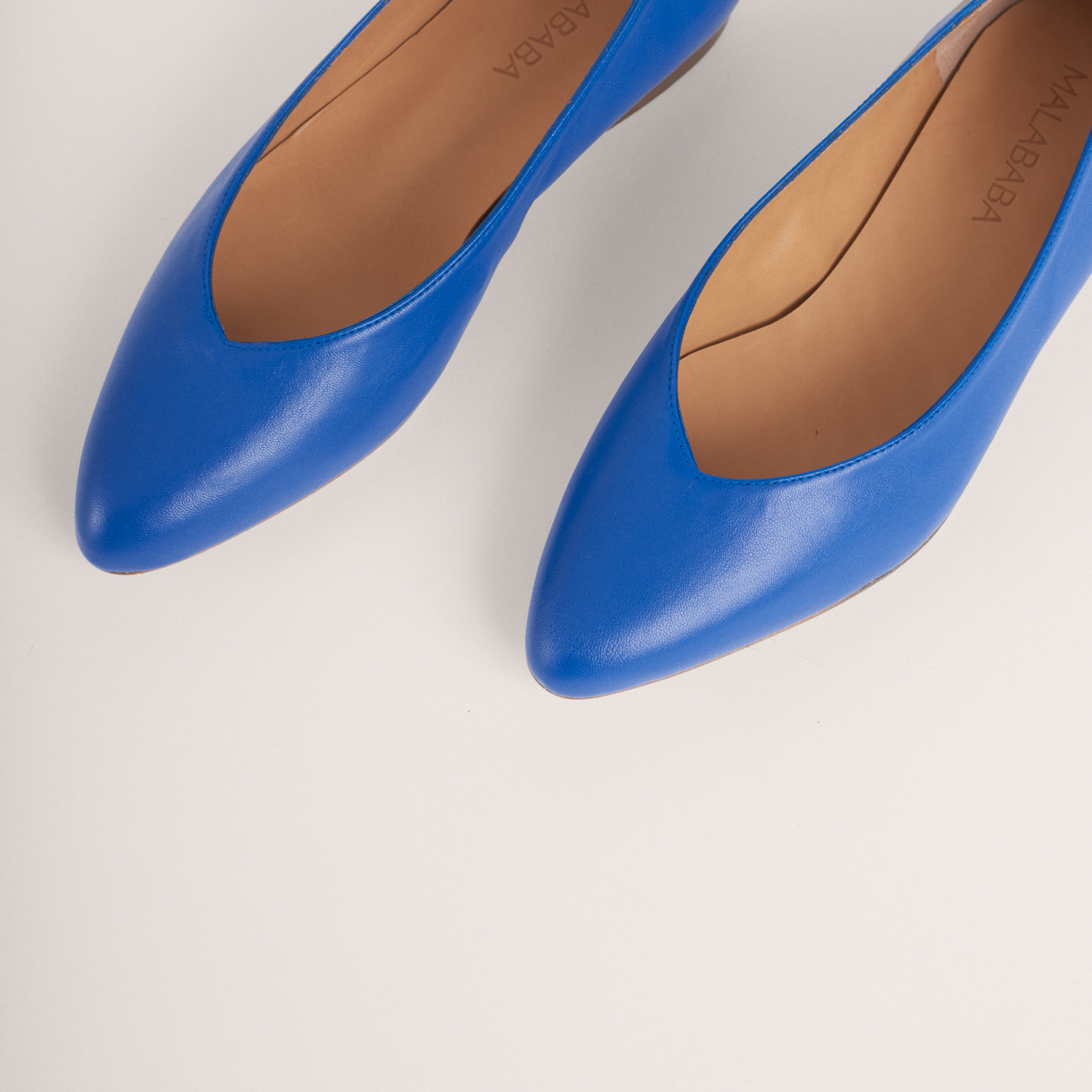 Cata. Manoletina piel de cordero Malababa. Piel arcilla- 36