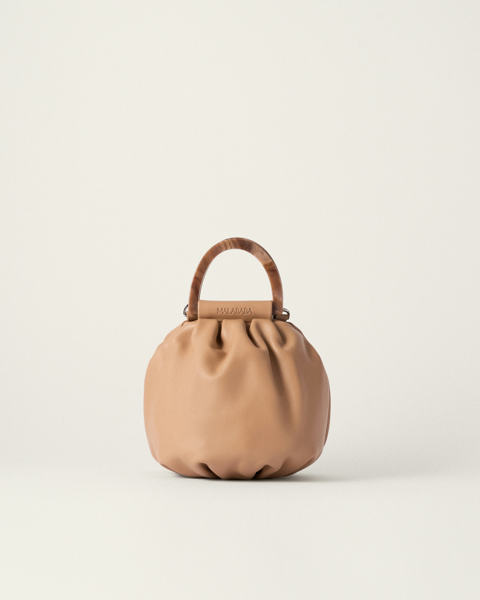 Bolita Caramelo first