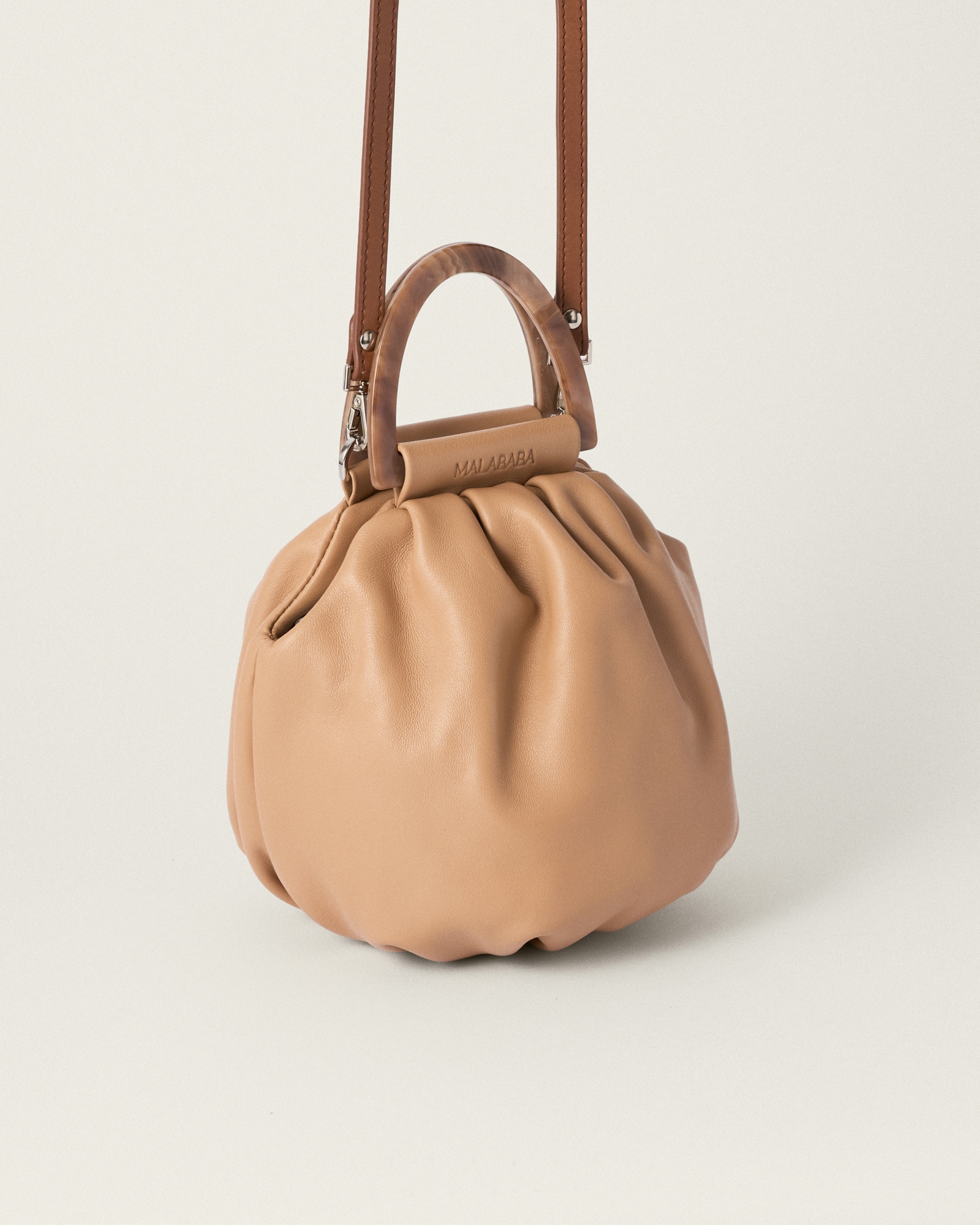 Bolita Caramelo second