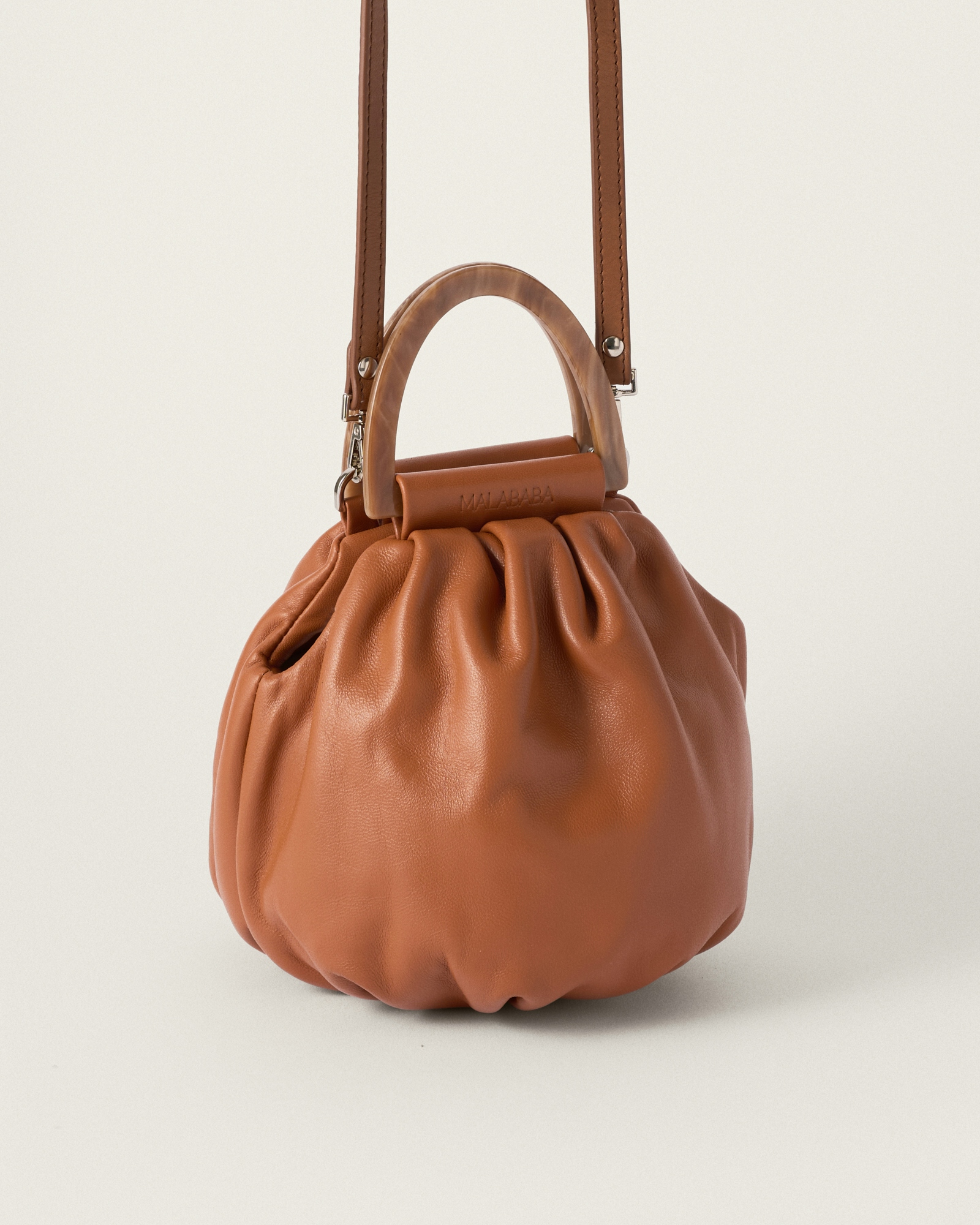 Bolita Caramelo second