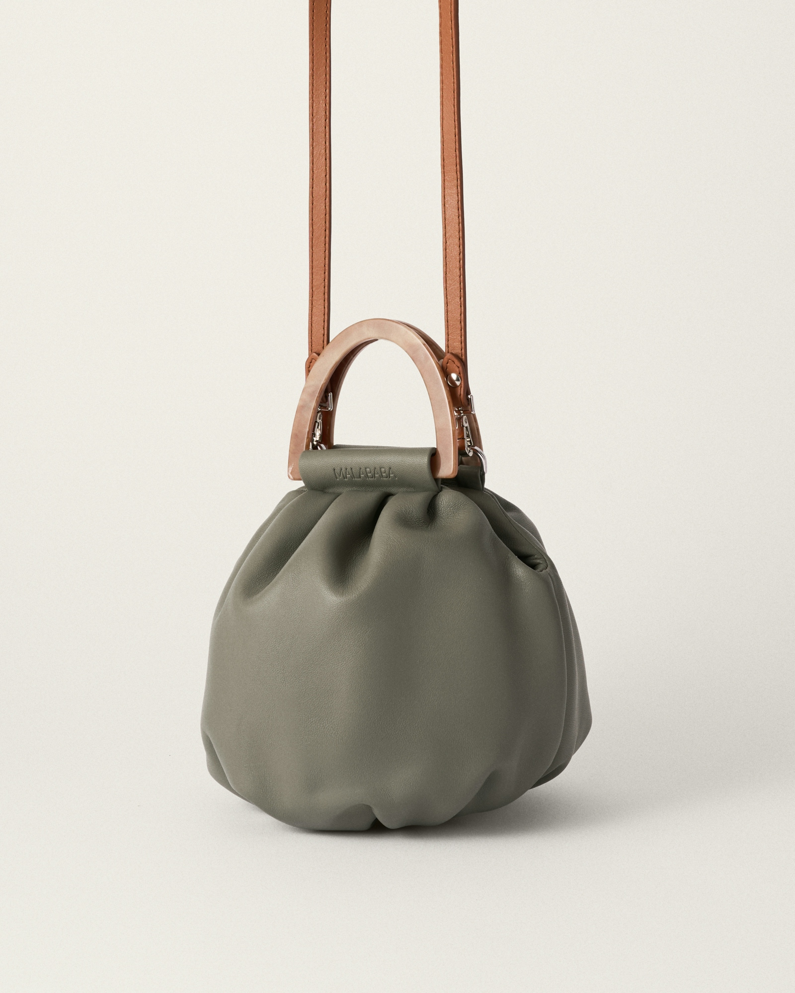 Bolita Caramelo second